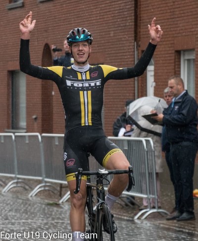 Tim Marsman sluit seizoen af met zege in Bavegem | cyclingsite.be